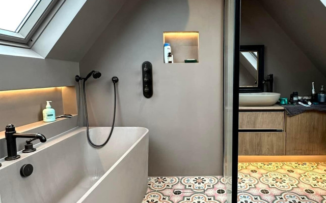 Apex roof bathroom