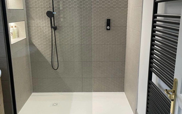 Shower-room